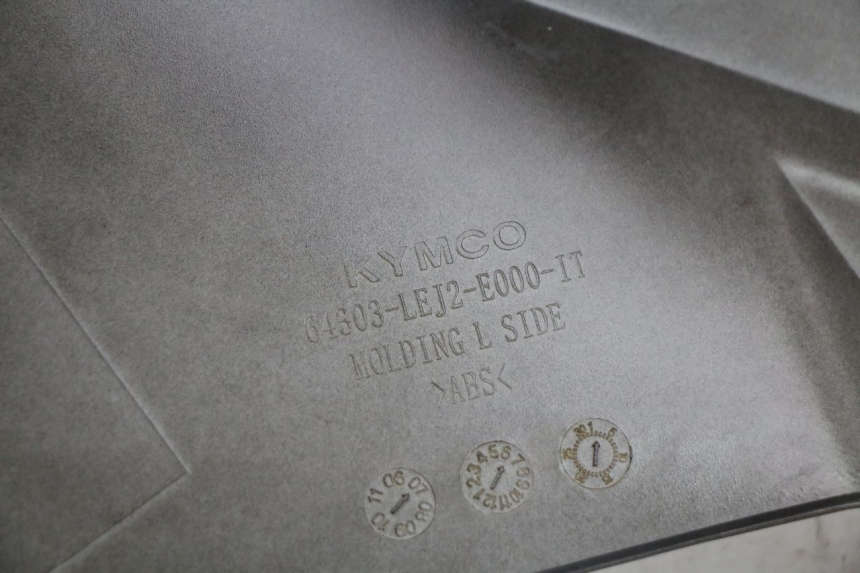 photo de LATERAL DIANTEIRO DIREITO KYMCO SUPER 8 125 (2008 - 2015) - Estado da superfície