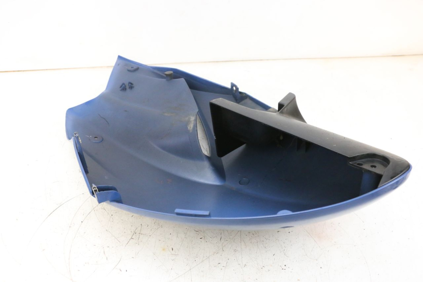 photo de LATERAL DIANTEIRO DIREITO YAMAHA TDM ABS 900 (2002 - 2014) - Zoom do estado de desgaste
