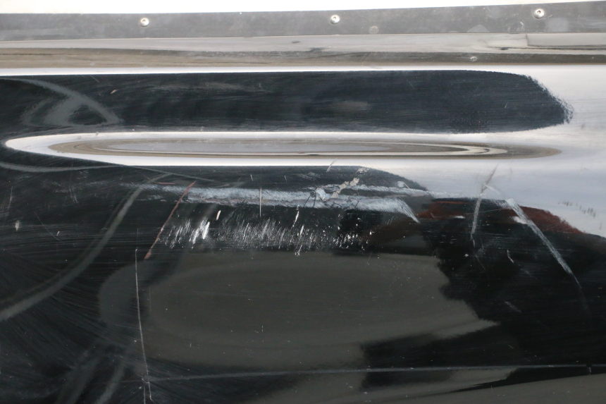 photo de PAINEL LATERAL DIANTEIRO DIREITO RENAULT TWIZY 45 (2012 - 2019) - Detalhe da peça