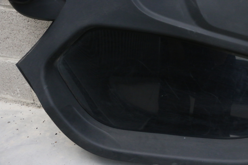 photo de PAINEL LATERAL DIANTEIRO DIREITO RENAULT TWIZY 45 (2012 - 2019) - Inspeção visual