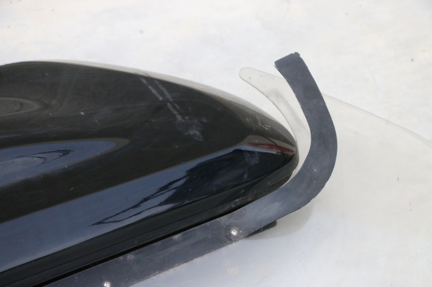 photo de PAINEL LATERAL DIANTEIRO DIREITO RENAULT TWIZY 45 (2012 - 2019) - Zoom de qualidade