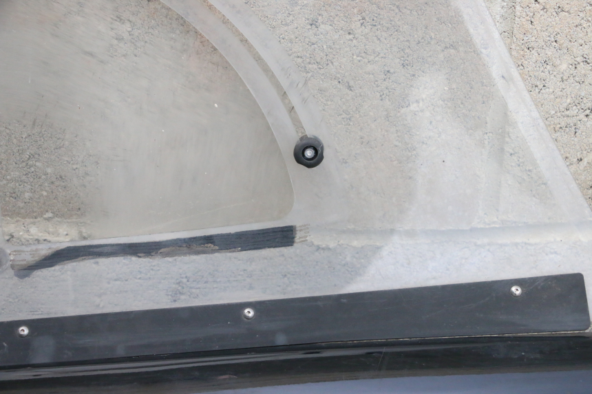 photo de PAINEL LATERAL DIANTEIRO DIREITO RENAULT TWIZY 45 (2012 - 2019) - Ampliação técnica