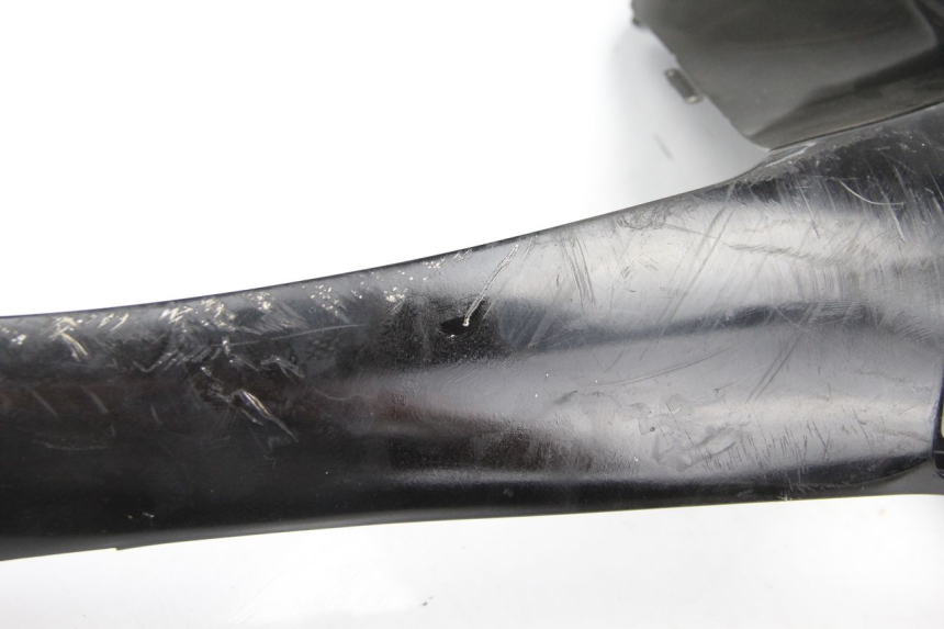 photo de LATERAL DIANTEIRO DIREITO SUZUKI UC EPICURO 125 (1999 - 2003) - Ampliação técnica
