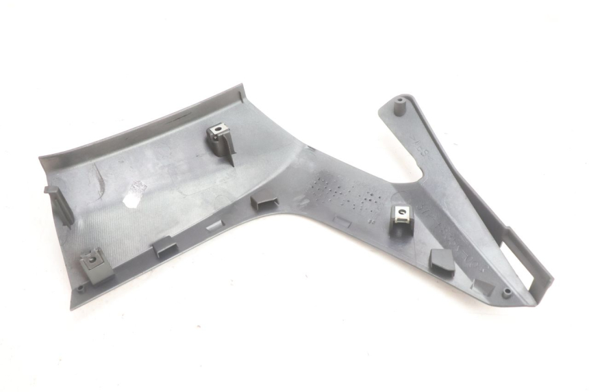 photo de LATERAL DIANTEIRO DIREITO YAMAHA X-MAX XMAX 125 (2010 - 2013) - Outro ângulo de visão
