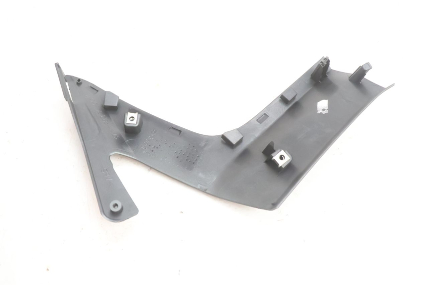 photo de LATERAL DIANTEIRO DIREITO YAMAHA X-MAX XMAX 125 (2010 - 2013) - Ampliação técnica