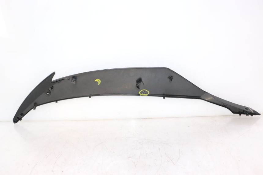 photo de PAINEL LATERAL DIANTEIRO DIREITO YAMAHA YZF R6 600 (2008 - 2009) - Ampliação técnica