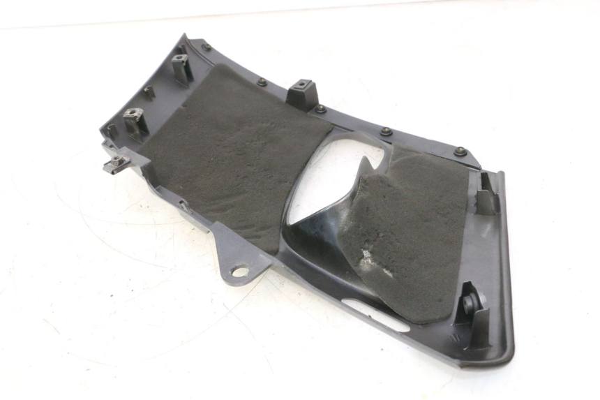 photo de LATERAL DIANTEIRO DIREITO KAWASAKI ZZR 600 (1995 - 2004) - Detalhes característicos