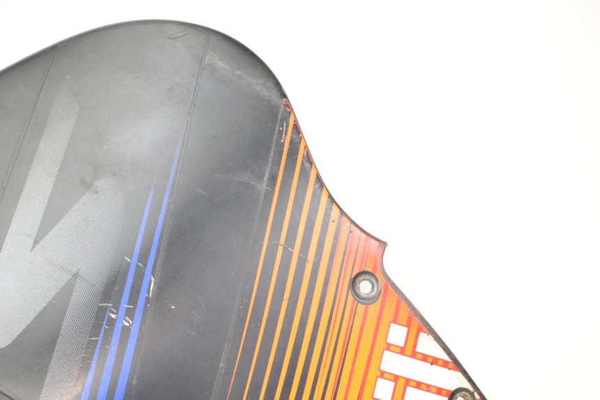 photo de LATERAL DIANTEIRO ESQUERDO APRILIA RS 50 (1999 - 2005) - Ampliação dos componentes