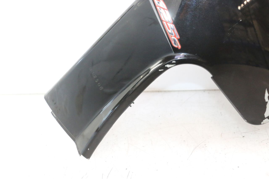 photo de PAINEL LATERAL DIANTEIRO ESQUERDO APRILIA ATLANTIC S 125 (2010 - 2013) - Detalhe da peça