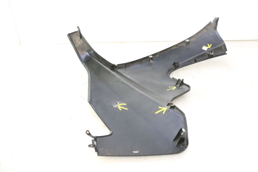 photo de PAINEL LATERAL DIANTEIRO ESQUERDO APRILIA ATLANTIC S 125 (2010 - 2013) - Inspeção visual