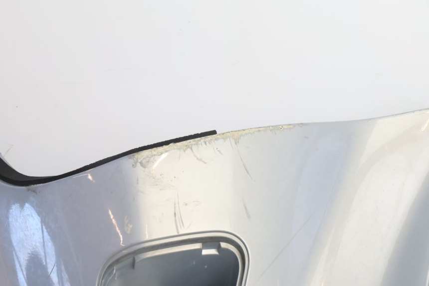 photo de LATERAL DIANTEIRO ESQUERDO BMW C1 125 (2000 - 2003) - Zoom do estado de desgaste