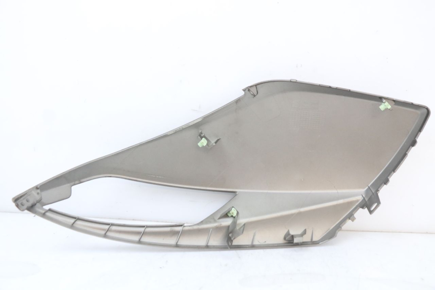 photo de LATERAL DIANTEIRO ESQUERDO PEUGEOT CITYSTAR 50 (2013 - 2017) - Pontos de fixação