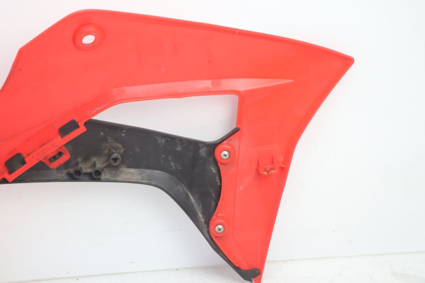 photo de PAINEL LATERAL DIANTEIRO ESQUERDO HONDA CRF CR-F 125 (2020 - 2021) - Estado da superfície