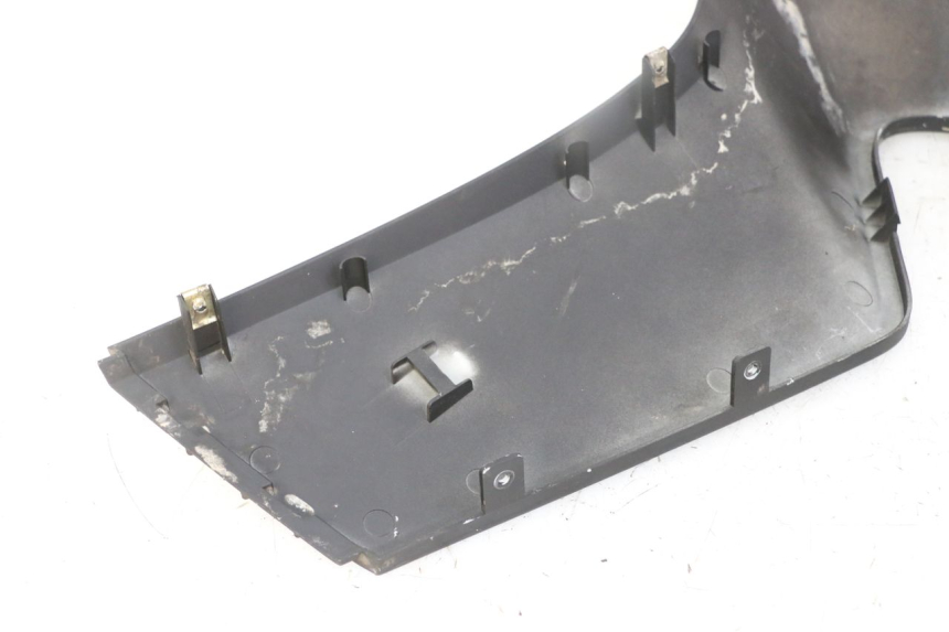 photo de LATERAL DIANTEIRO ESQUERDO KYMCO DINK STREET 125 (2009 - 2014) - Ampliação técnica