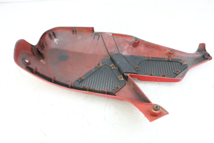 photo de LATERAL DIANTEIRO ESQUERDO GILERA DNA 50 (2000 - 2007) - Detalhe da peça