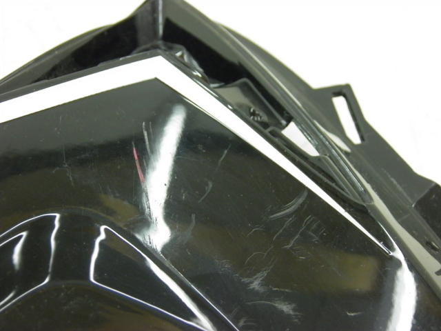 photo de LATERAL DIANTEIRO ESQUERDO EUROCKA MATADOR 4T 50 (2010 - 2016) - Pontos de fixação