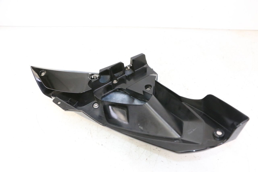 photo de LATERAL DIANTEIRO ESQUERDO BMW G310 R 310 (2016 - 2020) - Detalhe da peça