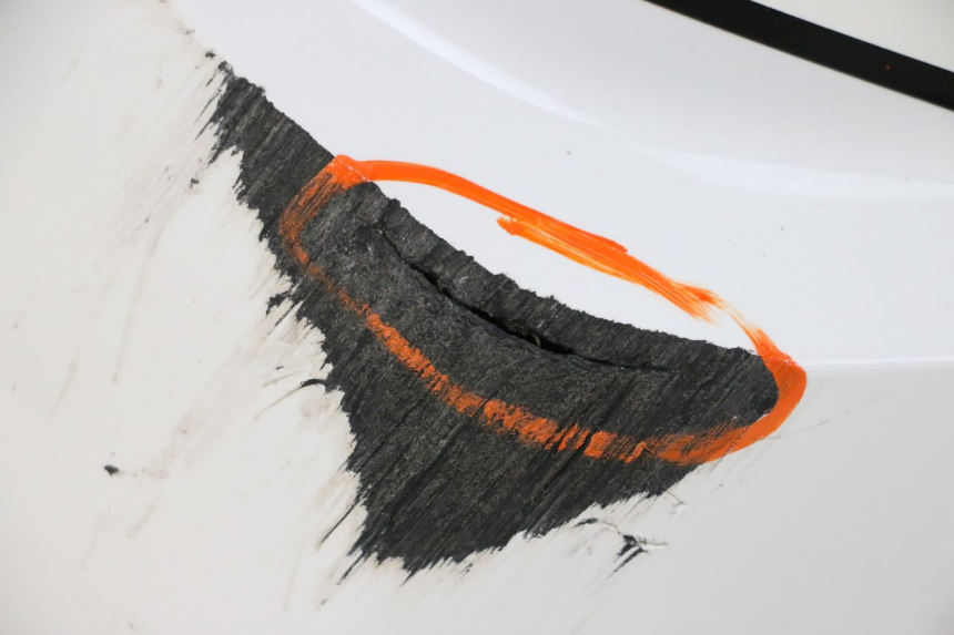 photo de LATERAL DIANTEIRO ESQUERDO BMW G310 R 310 (2016 - 2020) - Detalhes característicos