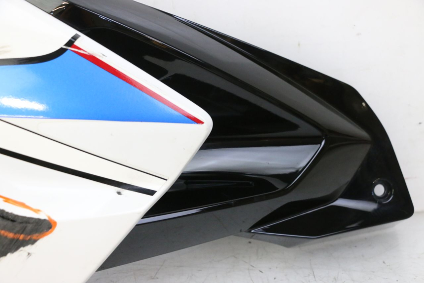 photo de LATERAL DIANTEIRO ESQUERDO BMW G310 R 310 (2016 - 2020) - Marcações e referências