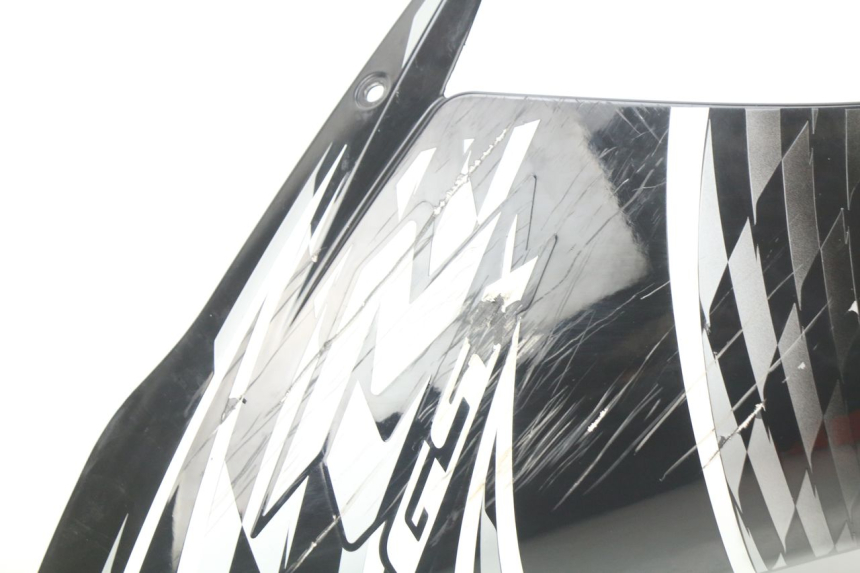 photo de LATERAL DIANTEIRO ESQUERDO SUZUKI GSX-R GSXR 750 (2011 - 2016) - Detalhes característicos