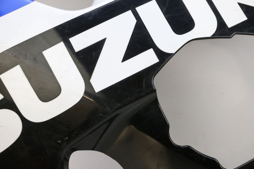 photo de LATERAL DIANTEIRO ESQUERDO SUZUKI GSXR GSX-R 1000 (2003 - 2004) - Zoom de qualidade
