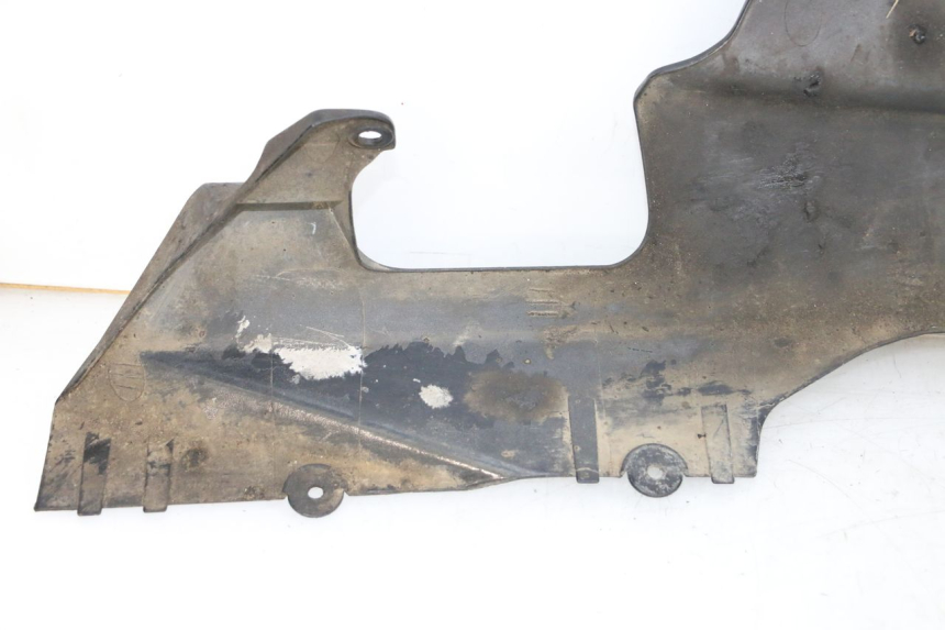 photo de LATERAL DIANTEIRO ESQUERDO SUZUKI GSXR GSX-R 1000 (2003 - 2004) - Peça verificada