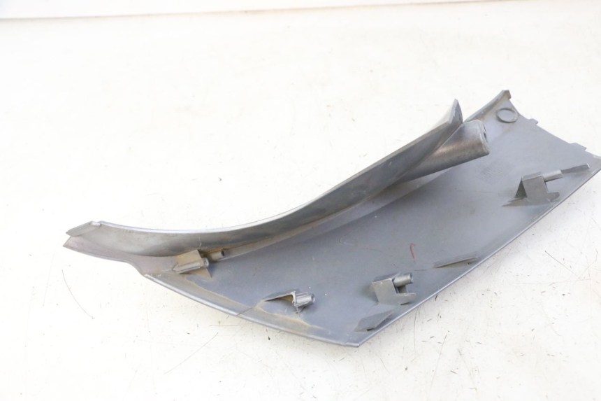 photo de LATERAL DIANTEIRO ESQUERDO SYM JOYMAX 125 (2010 - 2017) - Ampliação técnica
