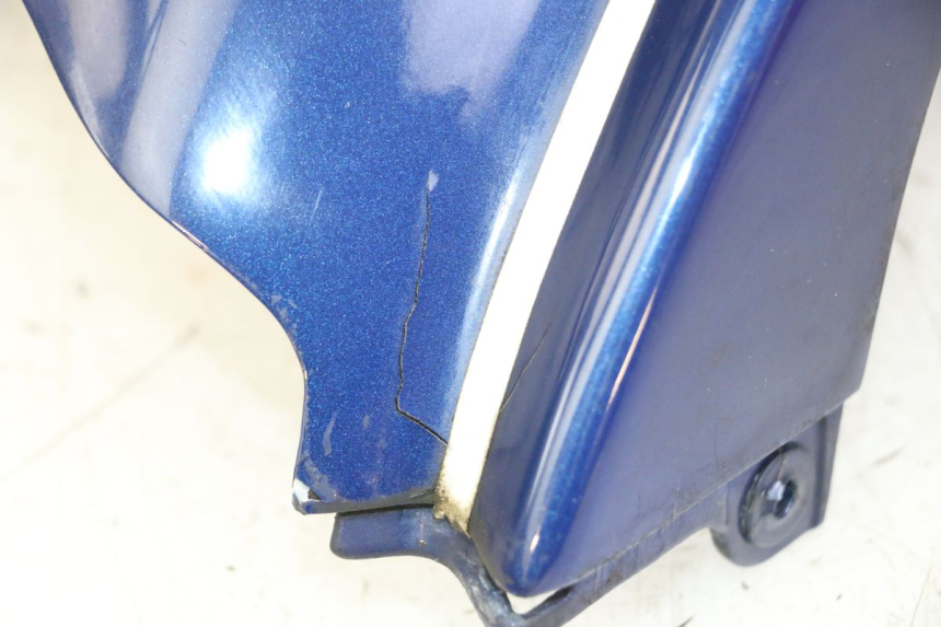 photo de LATERAL DIANTEIRO ESQUERDO KAWASAKI ZR7 ZR-7 S 750 (1999 - 2004) - Detalhe da peça