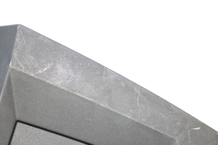 photo de FLANC LATERAL AVANT GAUCHE KEEWAY MATRIX RX9 125 (2006 - 2007) - Zoom do estado de desgaste