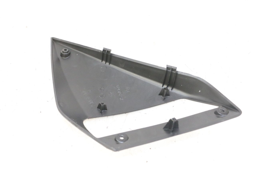 photo de LATERAL DIANTEIRO ESQUERDO GILERA NEXUS 125 (2009 - 2013) - Detalhe da peça