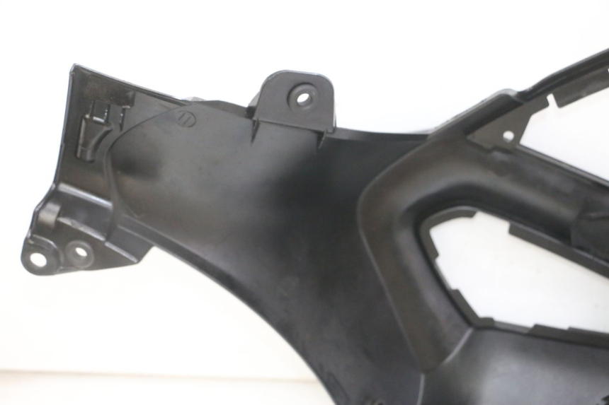photo de LATERAL DIANTEIRO ESQUERDO HONDA NTV DEAUVILLE ABS 700 (2007 - 2016) - Detalhes característicos