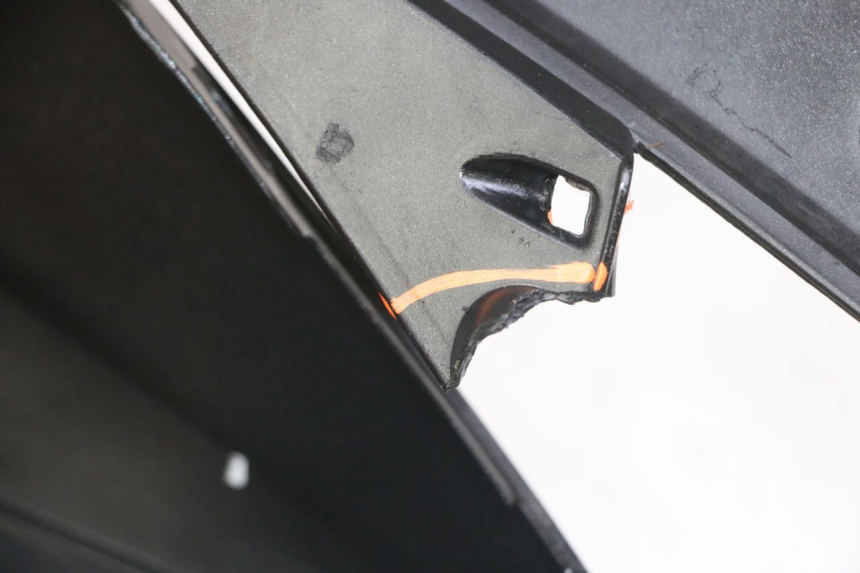 photo de LATERAL DIANTEIRO ESQUERDO HONDA NTV DEAUVILLE ABS 700 (2007 - 2016) - Ampliação técnica