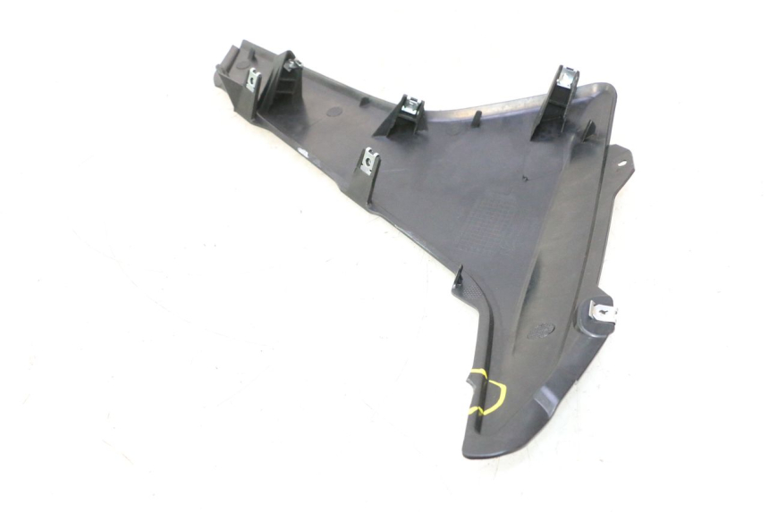 photo de PAINEL LATERAL DIANTEIRO ESQUERDO JM MOTORS R-MAX TECH 50 (2024 - 2026) - Estado da superfície