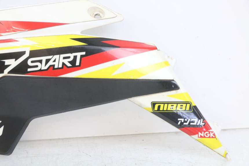 photo de LATERAL DIANTEIRO ESQUERDO YCF R-START 125 - Ampliação técnica