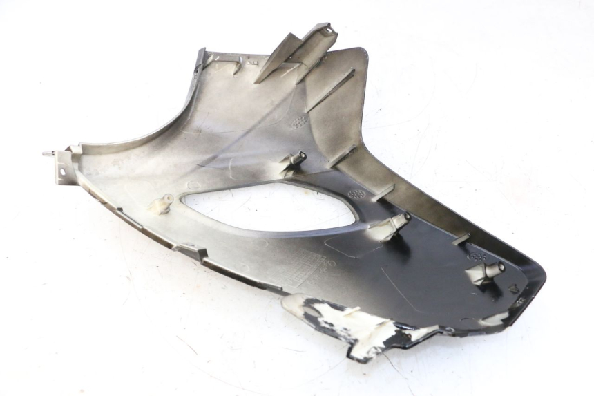 photo de LATERAL DIANTEIRO ESQUERDO JM MOTORS SANTANA 50 (2014 - 2023) - Pontos de fixação