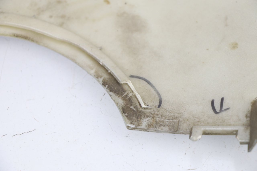 photo de LATERAL DIANTEIRO ESQUERDO PEUGEOT SUM UP 125 (2008 - 2013) - Pontos de fixação