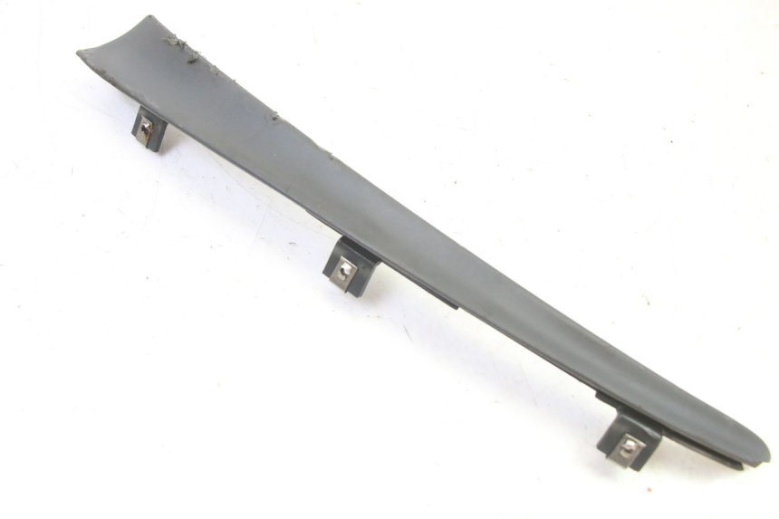 photo de LATERAL DIANTEIRO ESQUERDO PIAGGIO SUPER LX 125 (2000 - 2003) - Ampliação técnica