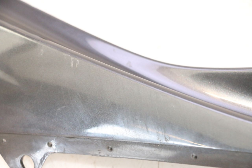 photo de PAINEL LATERAL SUPERIOR DIANTEIRO ESQUERDO YAMAHA YZF R6 600 (2008 - 2009) - Vista geral