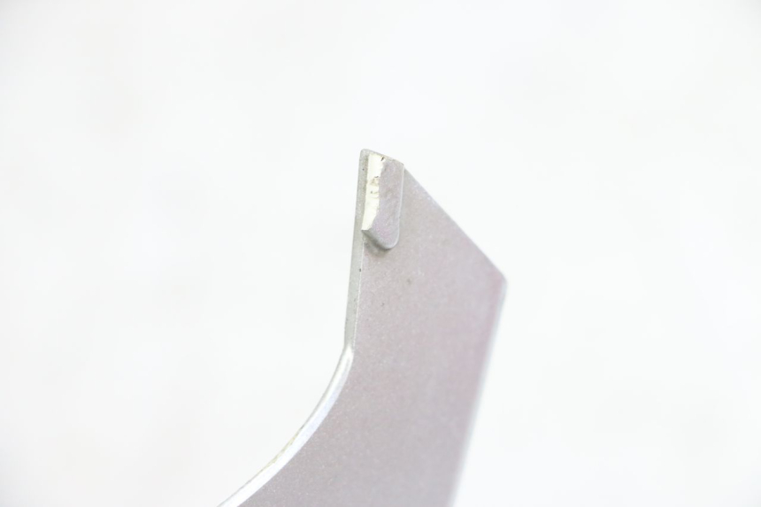 photo de LATERAL DIANTEIRO ESQUERDO PEUGEOT TKR TREKKER FURIOUS 50 (2005 - 2014) - Detalhe da peça