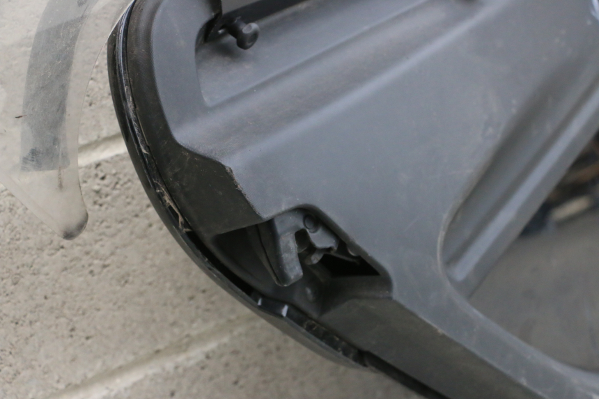 photo de PAINEL LATERAL DIANTEIRO ESQUERDO RENAULT TWIZY 45 (2012 - 2019) - Vista principal