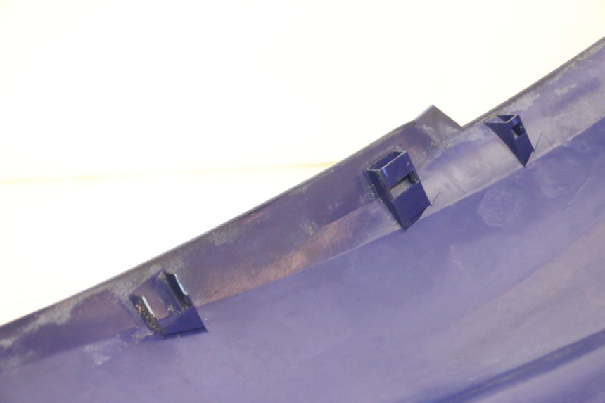 photo de PAINEL LATERAL DIANTEIRO ESQUERDO YAMAHA WAVE RUNNER GP R 1200 (2000 - 2003) - Ampliação técnica