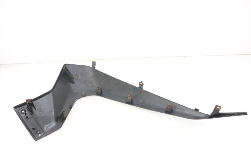 photo de LATERAL DIANTEIRO ESQUERDO YAMAHA X-MAX XMAX 250 (2006 - 2009) - Detalhe da peça