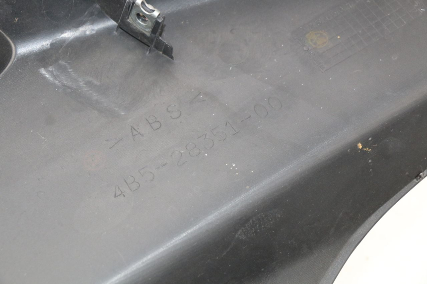photo de LATERAL DIANTEIRO ESQUERDO YAMAHA XP T-MAX TMAX 500 (2008 - 2012) - Zoom do estado de desgaste
