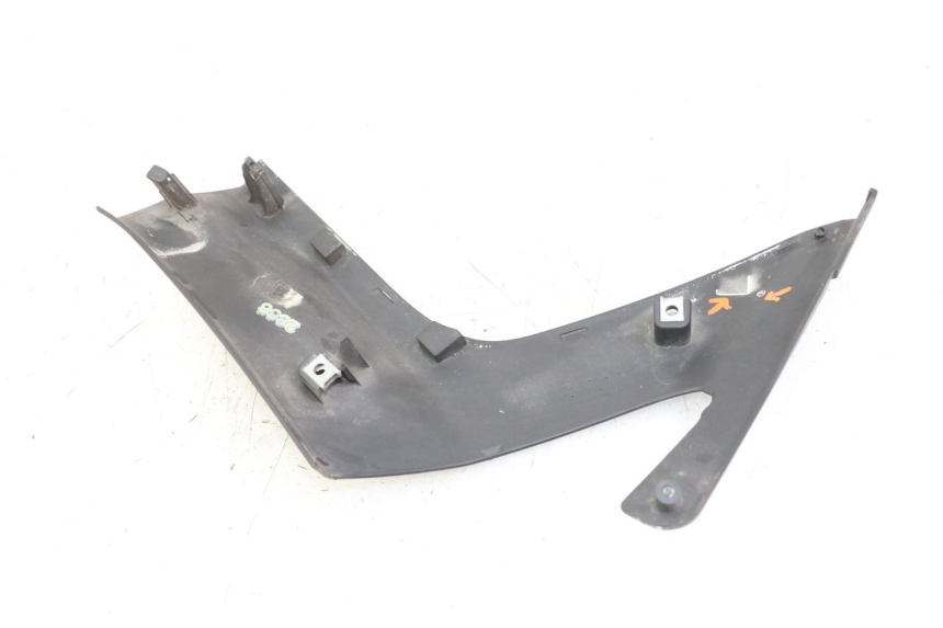 photo de LATERAL DIANTEIRO ESQUERDO YAMAHA X-MAX XMAX ABS 250 (2010 - 2014) - Zoom do estado de desgaste