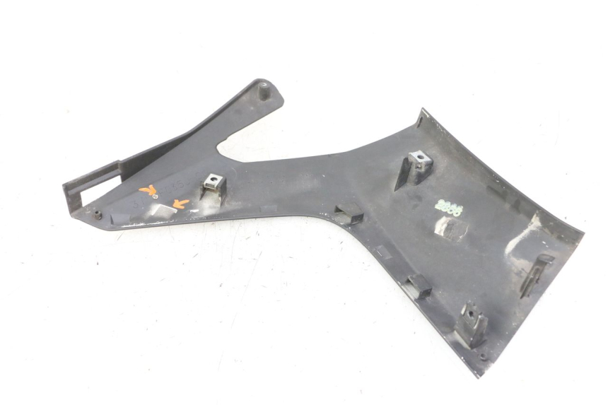 photo de LATERAL DIANTEIRO ESQUERDO YAMAHA X-MAX XMAX ABS 250 (2010 - 2014) - Outro ângulo de visão