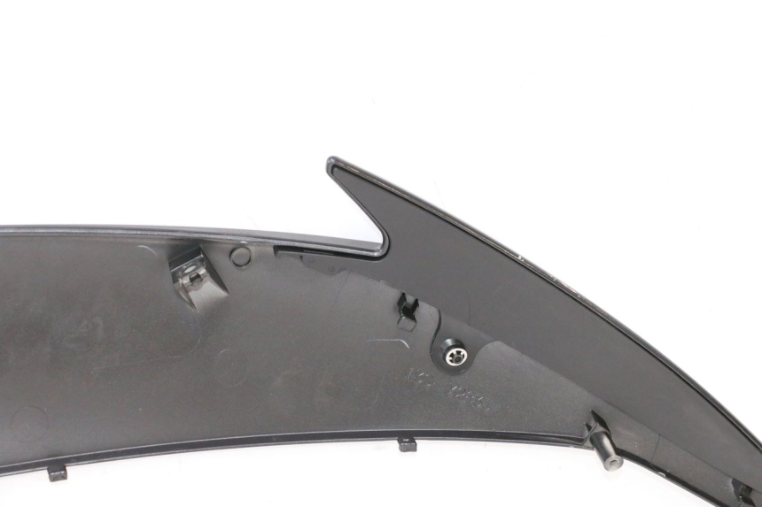 photo de PAINEL LATERAL DIANTEIRO ESQUERDO YAMAHA YZF R6 600 (2008 - 2009) - Vista de perto