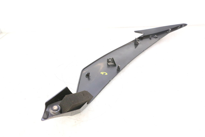 photo de PAINEL LATERAL DIANTEIRO ESQUERDO YAMAHA YZF R6 600 (2008 - 2009) - Estrutura - ampliação