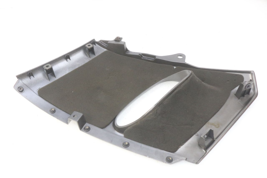photo de LATERAL DIANTEIRO ESQUERDO KAWASAKI ZZR 600 (1995 - 2004) - Zoom do estado de desgaste