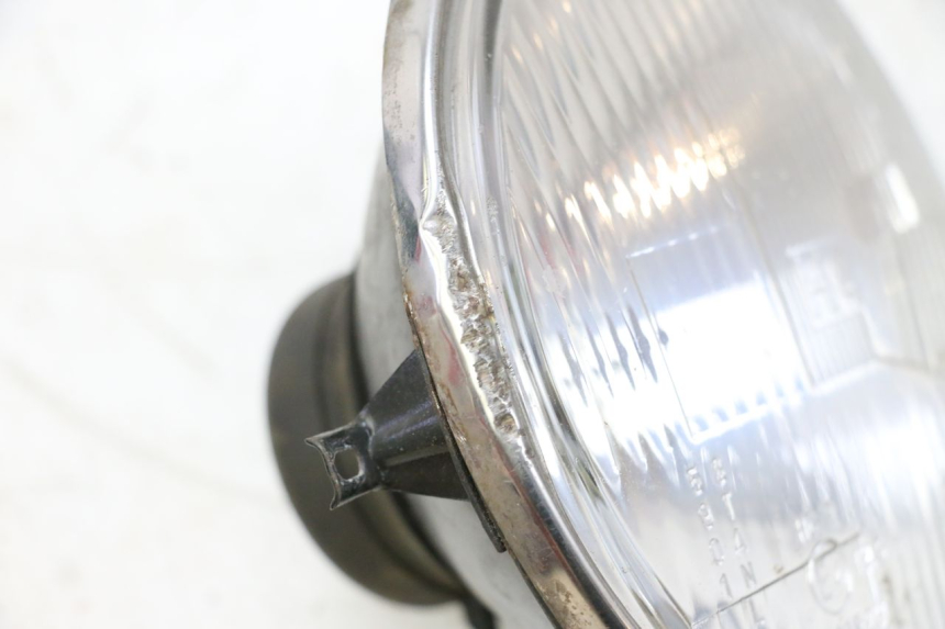 photo de FUNDO DO FAROL HONDA NTV REVERSE 650 (1988 - 1988) - Outro ângulo de visão