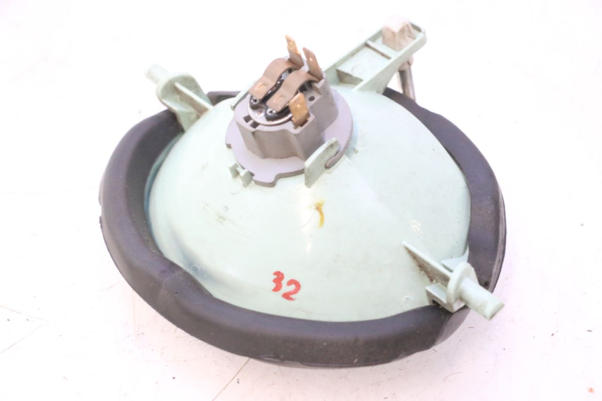 photo de FUNDO DO FAROL PIAGGIO ZIP 4T 50 (2006 - 2017) - Zoom do estado de desgaste